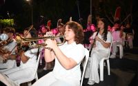 Kemer Belediyesi Cumhuriyet Orkestrası sahne aldı
